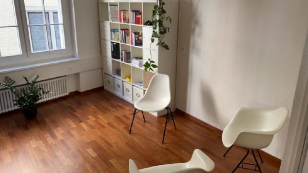 Zentrale Räume in Zürich - Sprechzimmer - ideal für Coaching, Psychotherapie, Paar- oder Sexualtherapie, Workshops